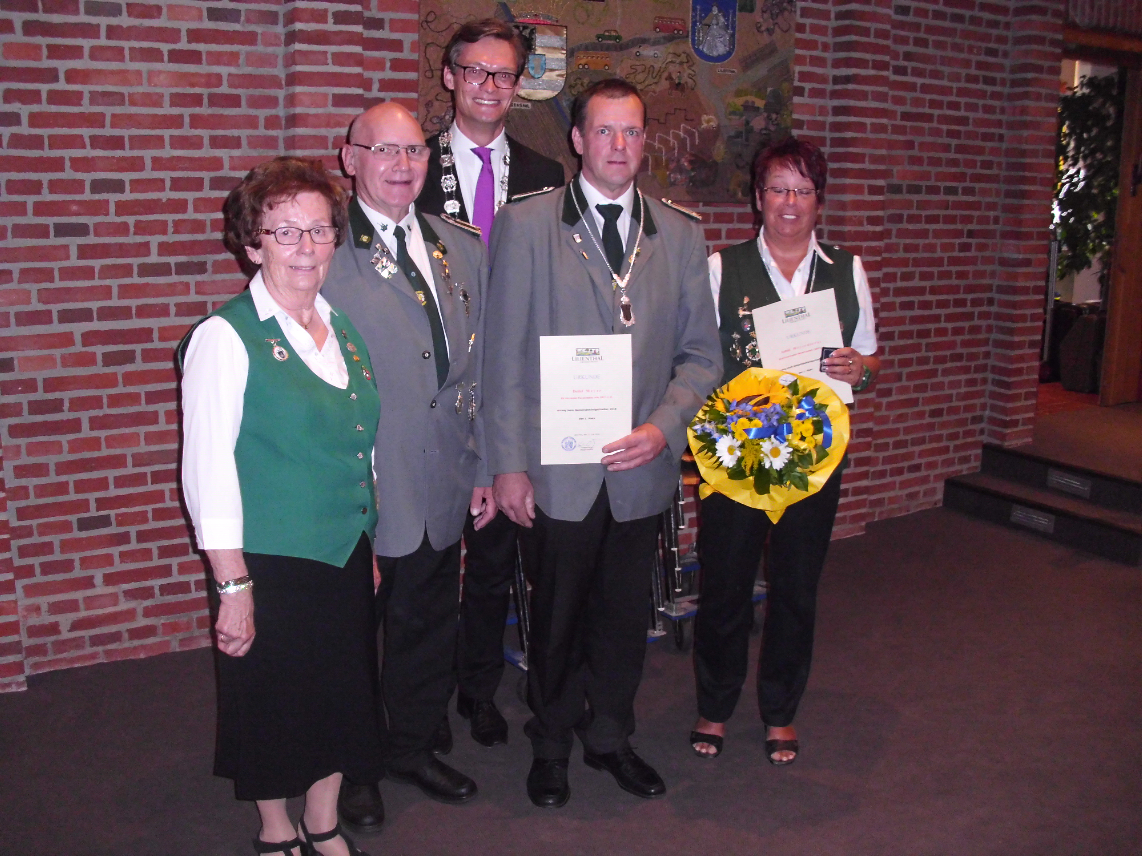 altes neues Koenigshaus Gemeinde